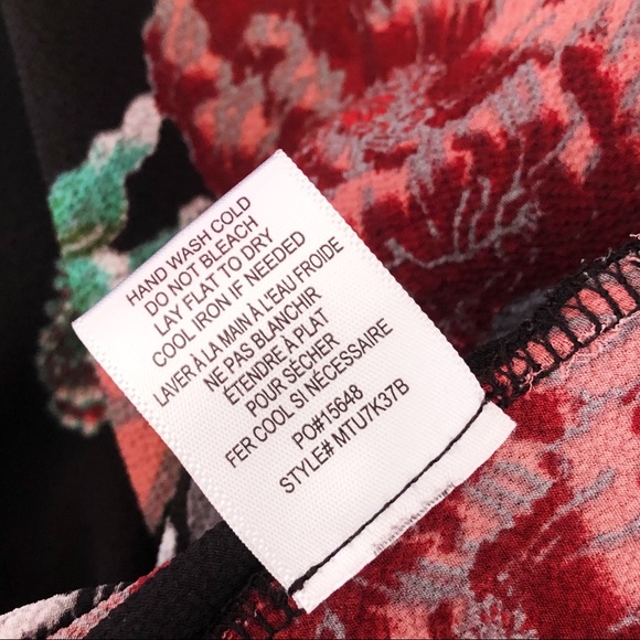 Bobeau Black Multi Floral Print Whimsigoth 3/4 Bell Sleeve Blouse Medium - Picture 11 of 15